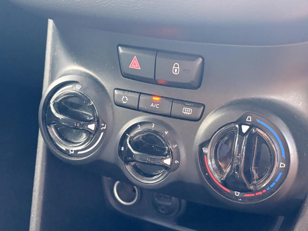 Peugeot 208 Photo at-b758f0a70e6547fc8dd1892966dadf60.jpg