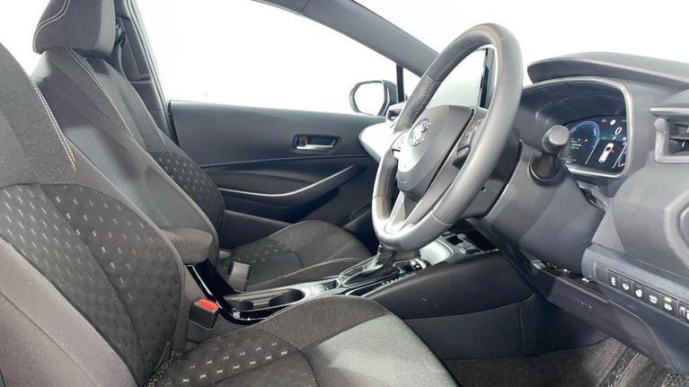Used Toyota Corolla FL75SRU 12