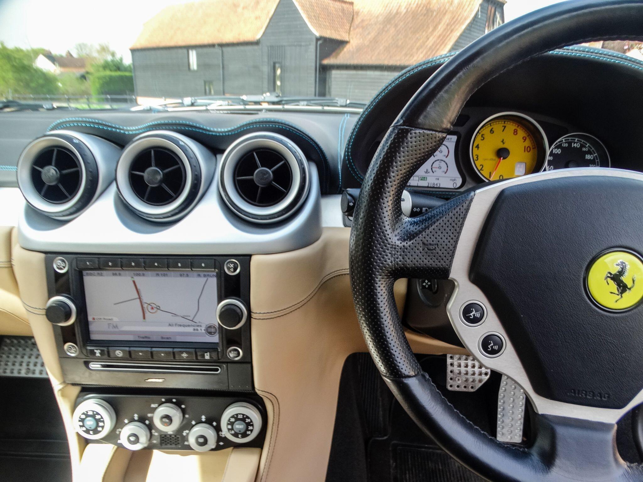 Ferrari 612 5.7 Scaglietti FI Coupe 2dr Petrol Automatic (475 g/km, 532 bhp) — photo 8