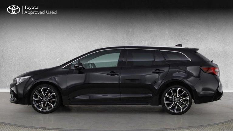 Used Toyota Corolla FL25HYK 10