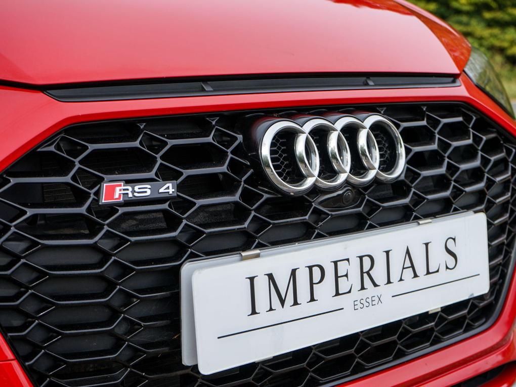 Used Audi RS4 Avant LD22EVY 9