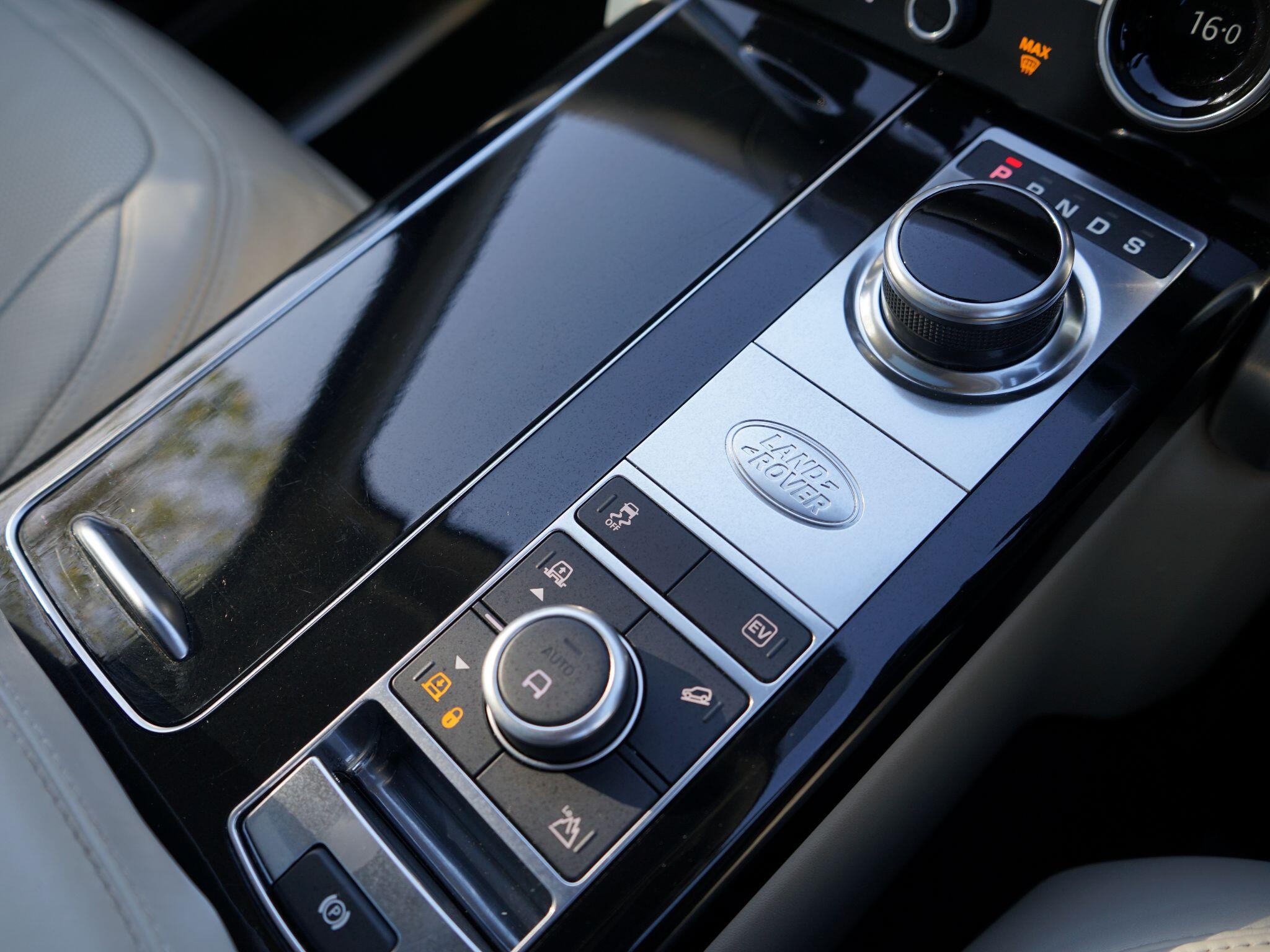 Land Rover Range Rover 2.0 P400e 13.1kWh Westminster Black Auto 4WD Euro 6 (s/s) 5dr — photo 38