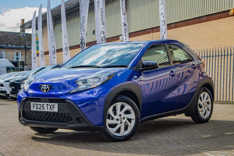 Used Toyota Aygo X FD25TXF 8
