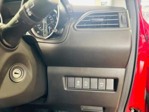 Suzuki Swift Photo 35