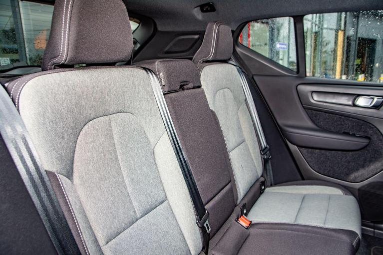 Used Volvo XC40 OE72HKK 10