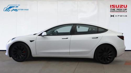 TESLA MODEL 3 Photo at-b880dec2d9424ab7addaadfb4bb43c20.jpg