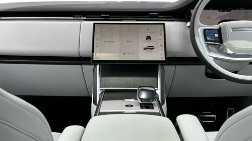 Land Rover Range Rover Photo at-b89b4d725f214f39ac1672736b9766ae.jpg