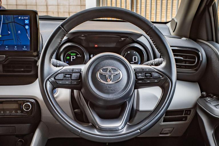 Used Toyota Yaris WR73OGT 27