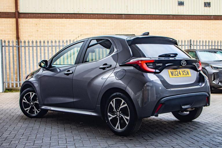 Used Toyota Yaris WU24XSW 9