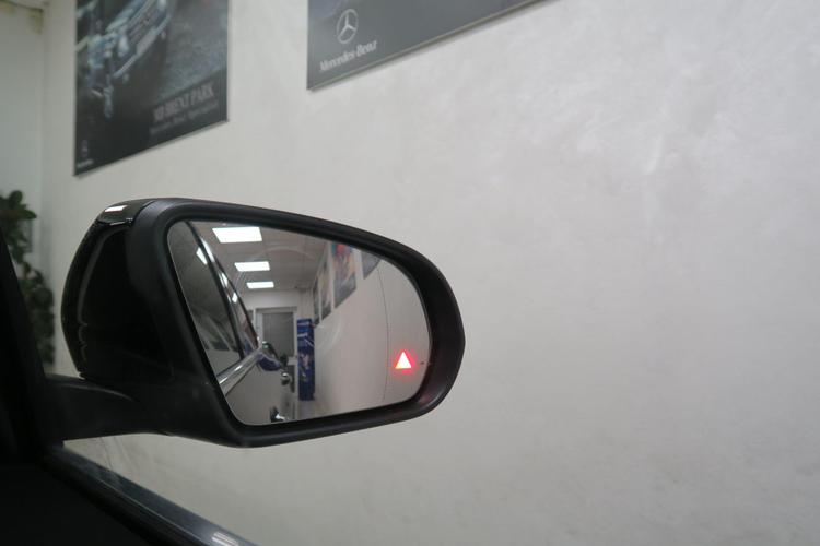 Used Mercedes-Benz EQA LO73AZD 17