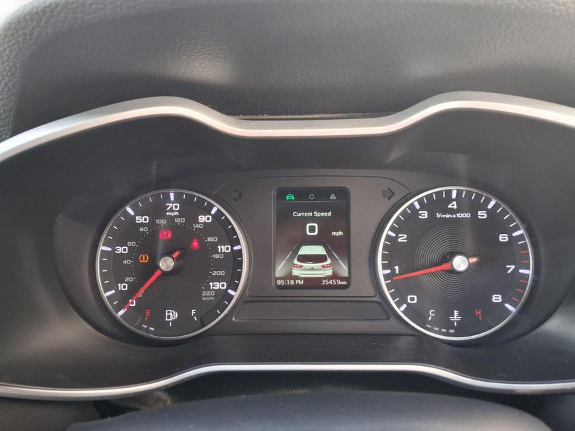 MG MG ZS Photo at-b8c971e8a72548ff89083fb10e631f27.jpg