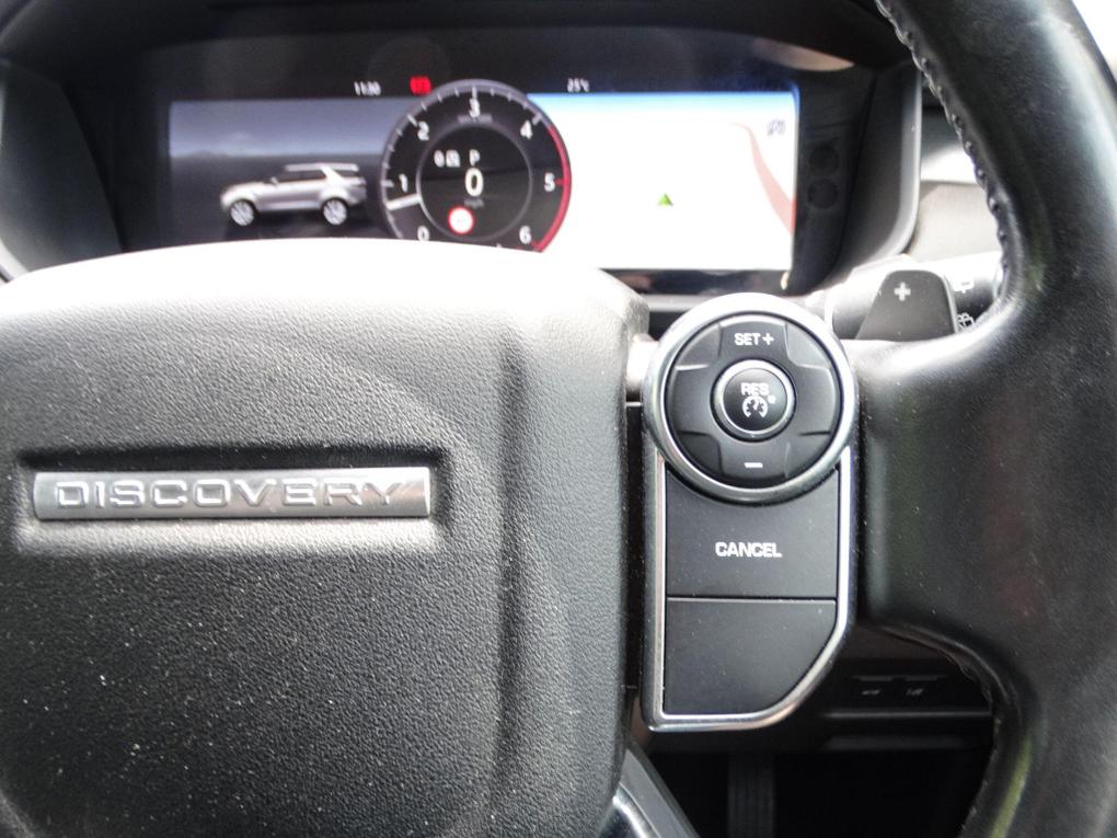 Used Land Rover Discovery YC68OTT 34