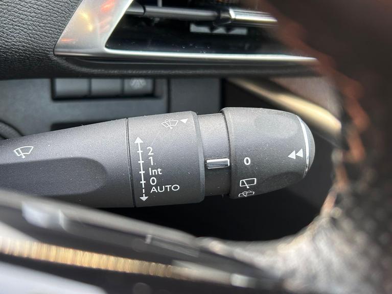 Used Peugeot 3008 VN71BZA 14