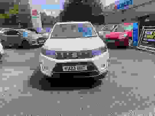 Suzuki Vitara Photo at-b9414c0f8a2e41b992f6663e5f35c04a.jpg