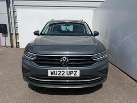 Volkswagen Tiguan Photo 2