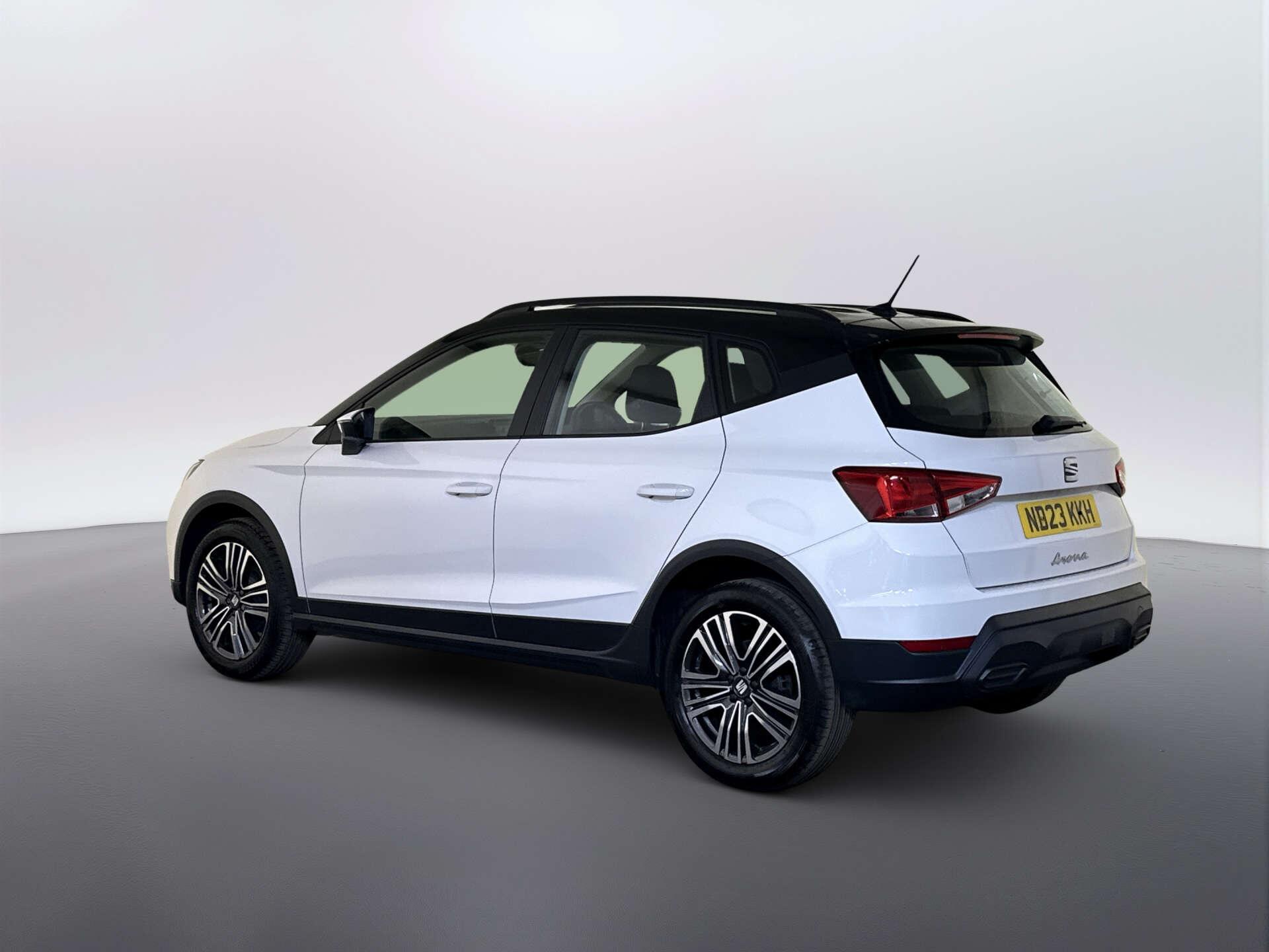 2023 SEAT Arona thumbnail 9