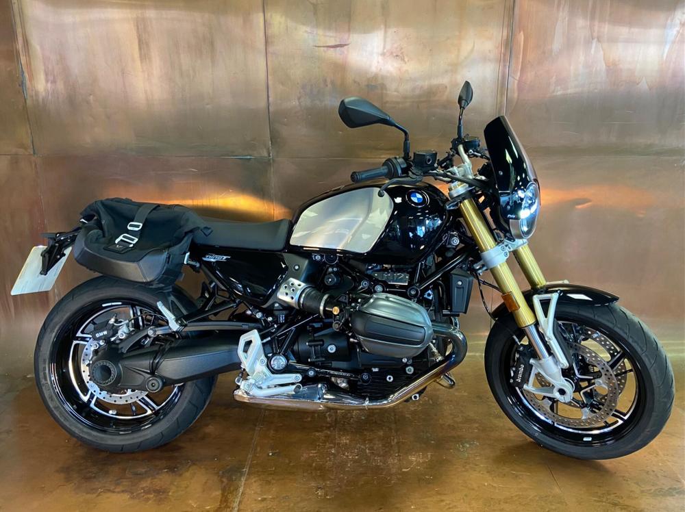 BMW R 12 nineT Photo at-b94d73f9c20144aa95b5a6fb00803a6a.jpg