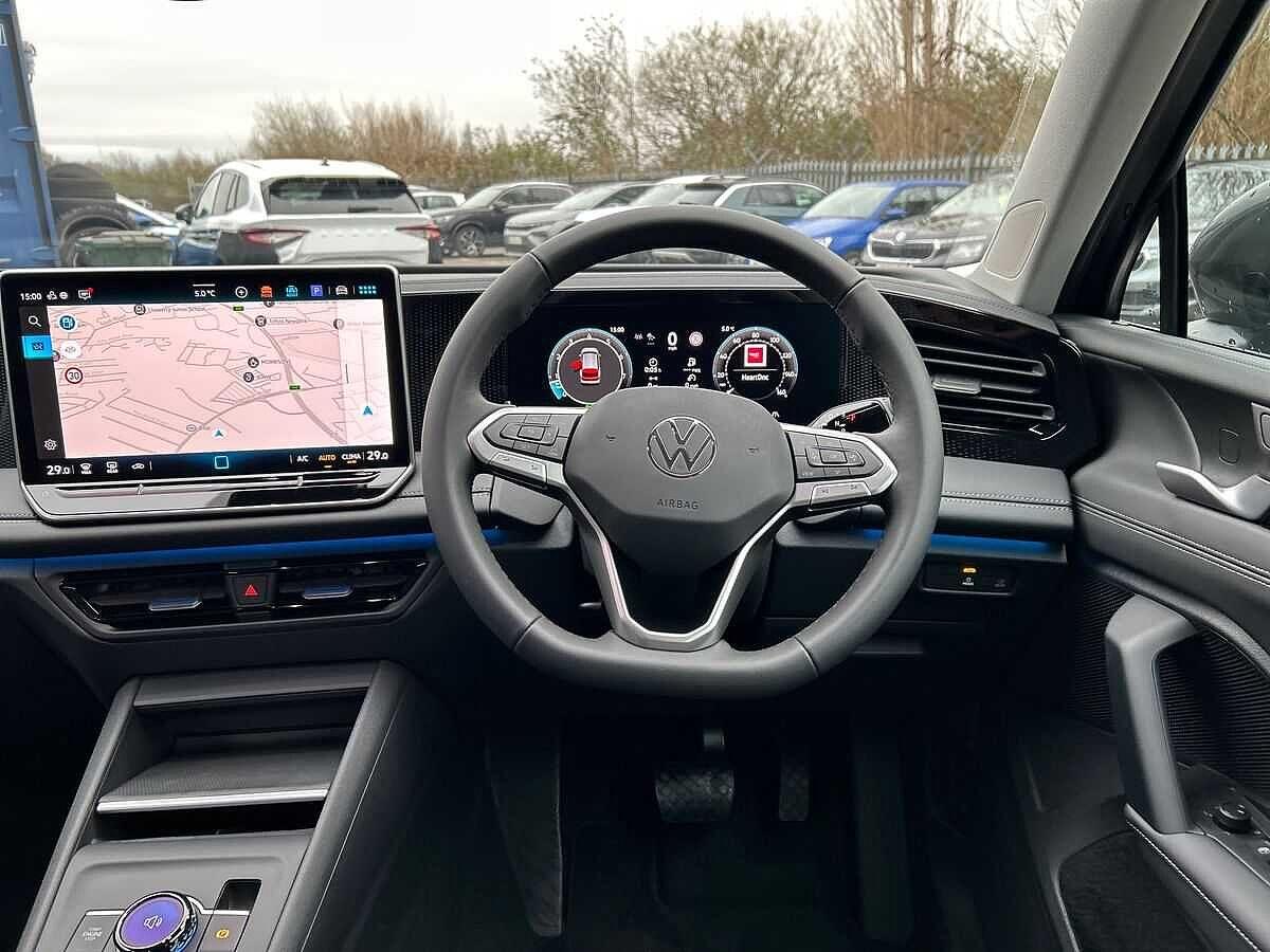 Volkswagen Tiguan Photo at-b9546e58fda6472b904364d84c5cca84.jpg