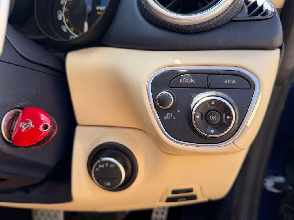 Used Ferrari California OW65KHJ 19