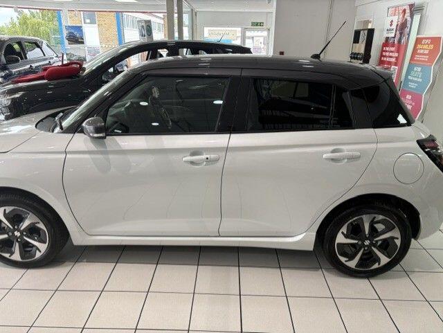Suzuki Swift Photo at-b990553b047044d8a21cb4a1b3e50146.jpg