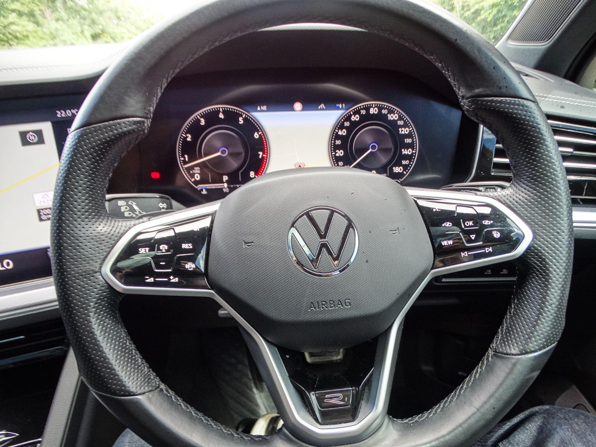 Volkswagen Touareg 3.0 TSI V6 Black Edition Tiptronic 4Motion Euro 6 (s/s) 5dr — photo 7