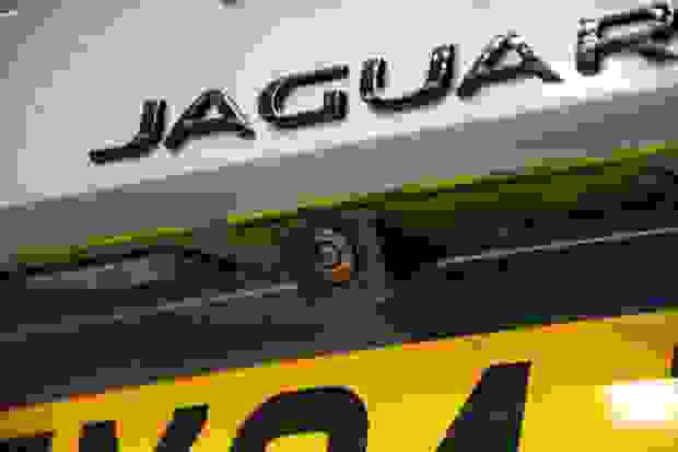 Jaguar XE Photo at-b9b908d2b1694b5ebeef6d0383764849.jpg