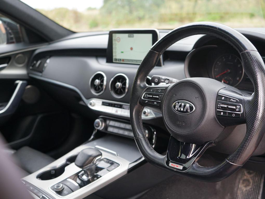 Used Kia Stinger YA69BNE 25