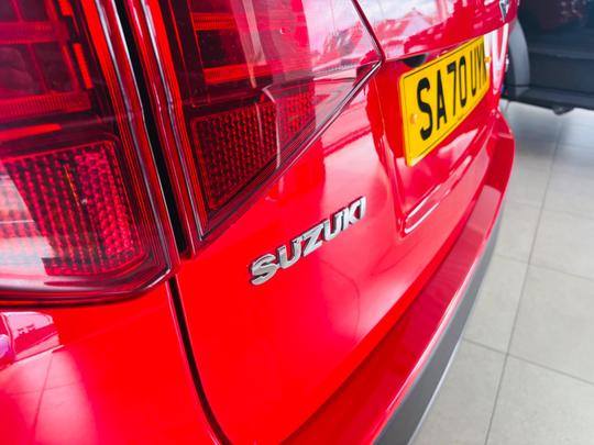 Suzuki Vitara Photo at-b9bbc4d039e54f5b9bf53cecce85092c.jpg