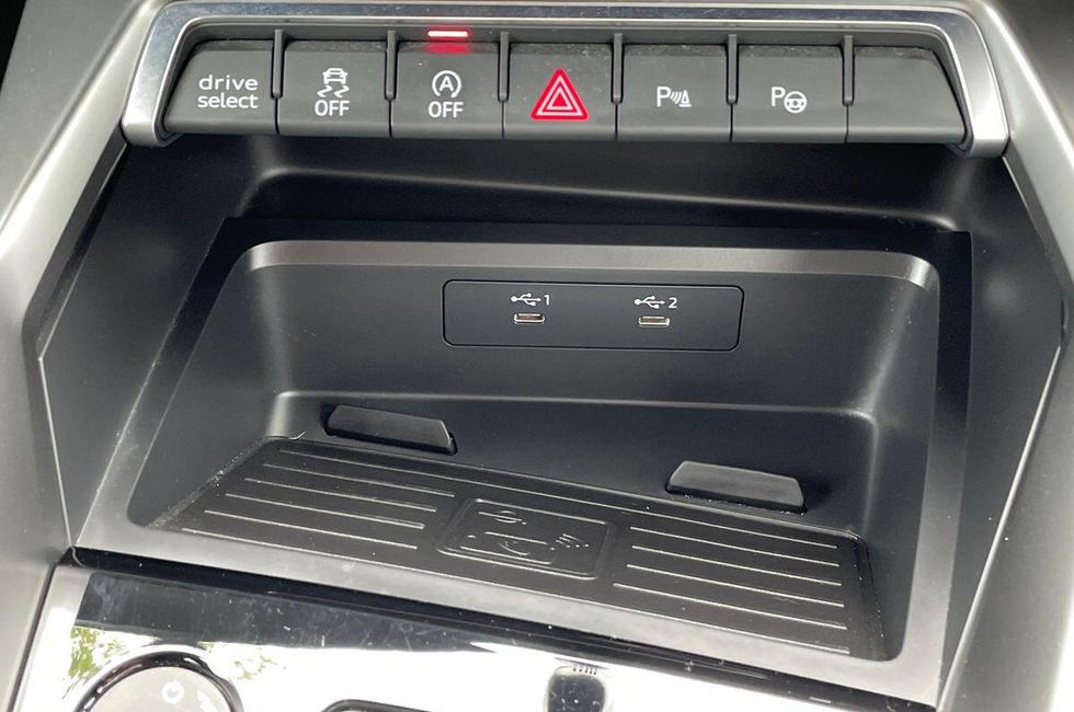Audi S3 Sportback Photo at-b9cd42ae93b24dd1a30b88f438cdb80d.jpg
