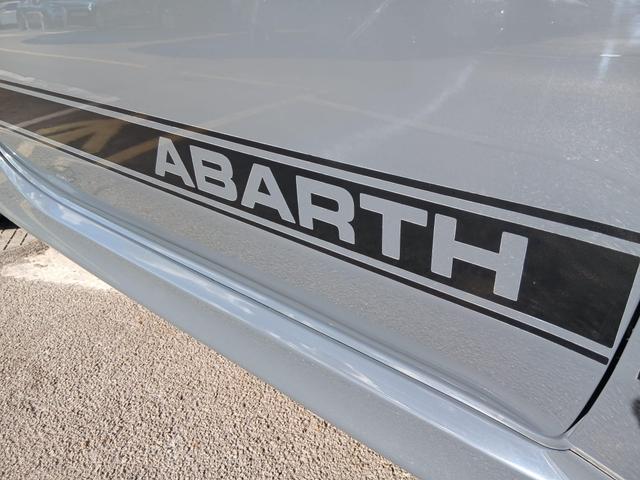 Used Abarth 595 NA17BHL 28