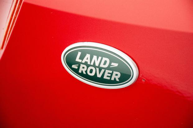 Land Rover RANGE ROVER EVOQUE Photo at-ba12ffcf40f9493ab6fbbcbd6bb57b9d.jpg