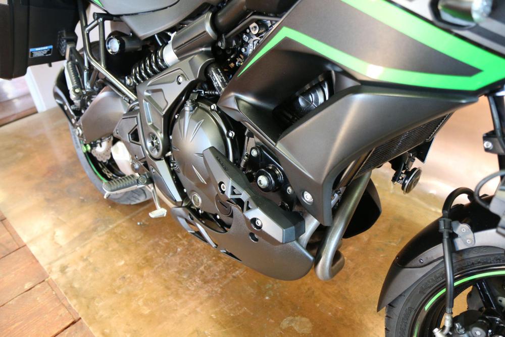 Kawasaki Versys 650 Photo at-ba26e4b5e8f74b41aaf0341a05a04358.jpg