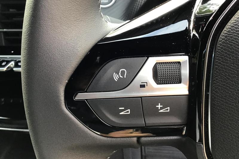 Used Peugeot 2008 KM74JYK 13