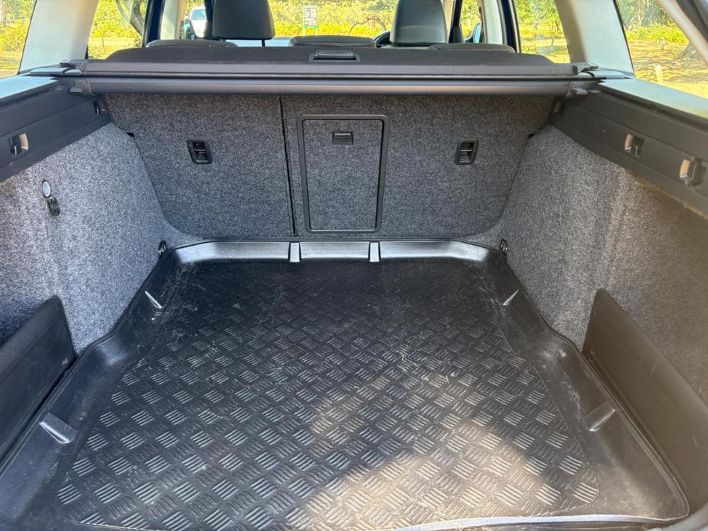 Skoda Superb Photo at-ba6d56654e6640608c0d4d5fd0171290.jpg