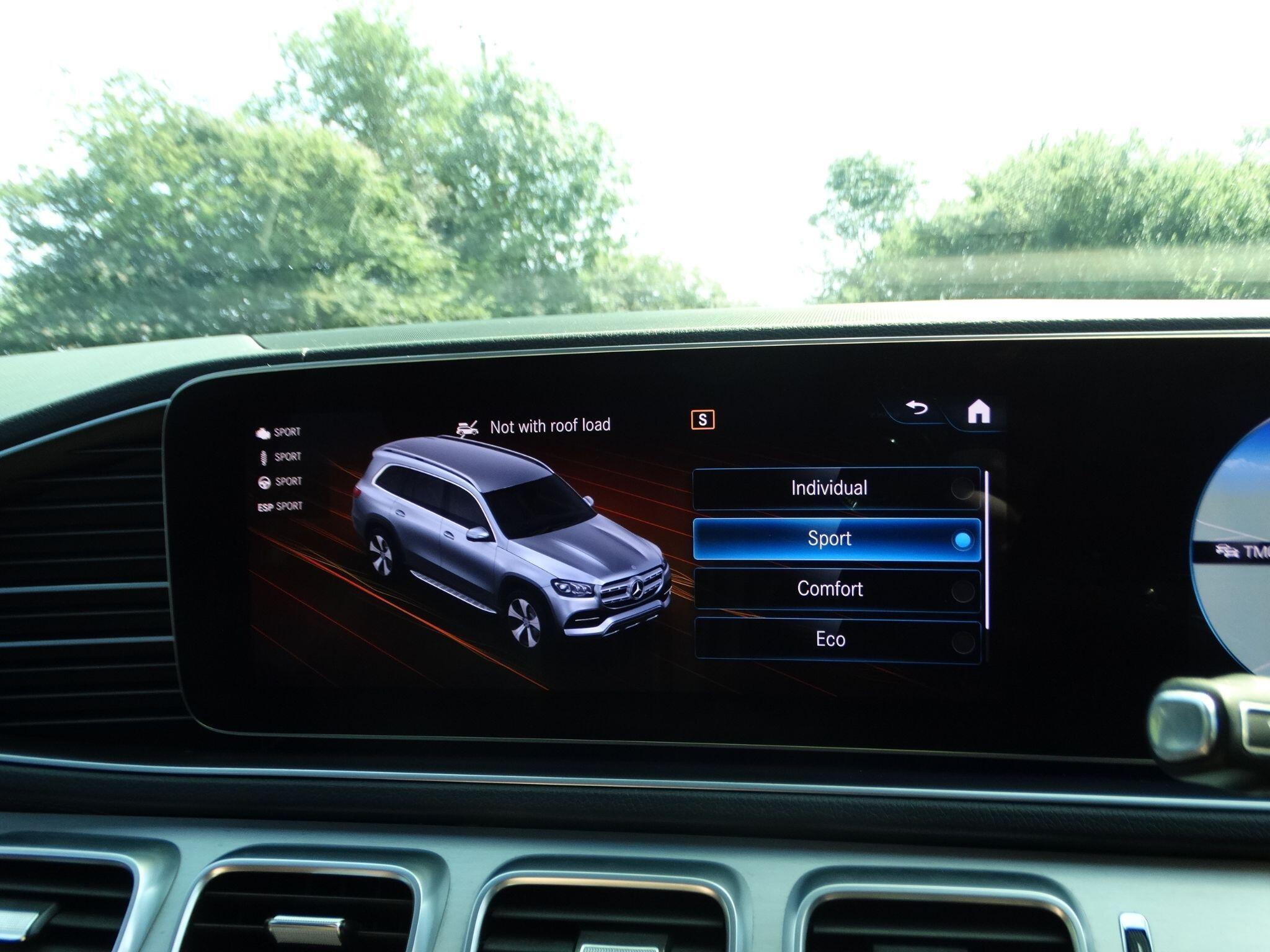 Mercedes-Benz GLS 2.9 GLS400d AMG Line (Premium) G-Tronic 4MATIC Euro 6 (s/s) 5dr — photo 31