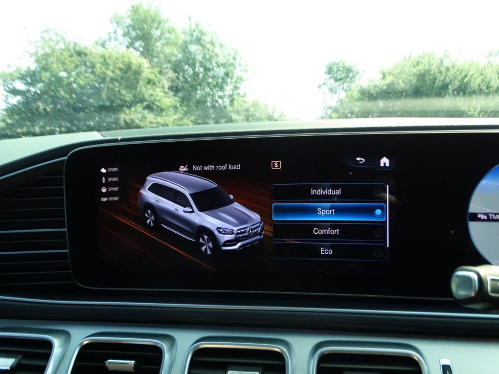 Used Mercedes-Benz GLS FV69OBB 31