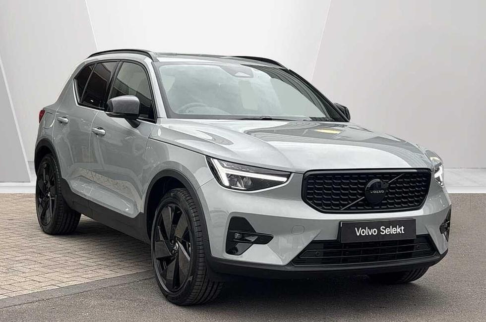2026 Volvo XC40