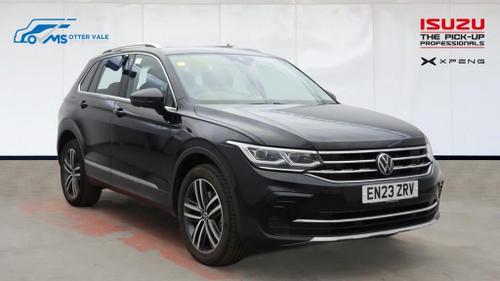Volkswagen TIGUAN Photo at-ba8a7aa03b6740e0b05fb657adfc09b5.jpg