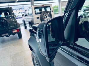Suzuki Jimny Photo 17