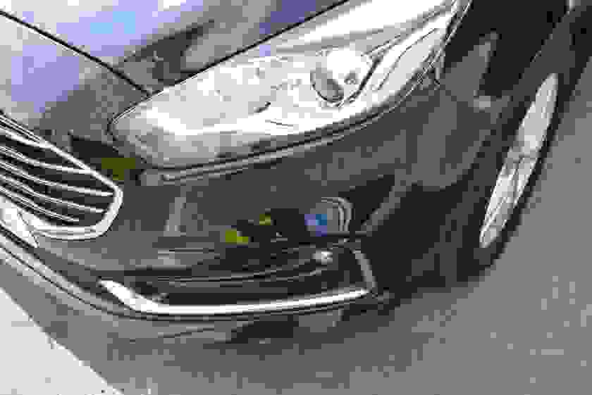 Ford S-Max Photo at-bab8fc260746498faed92f9bed6d1791.jpg
