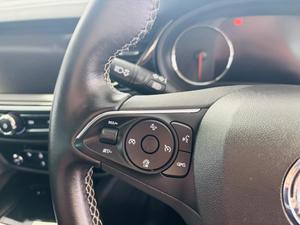 Vauxhall Insignia Photo 35