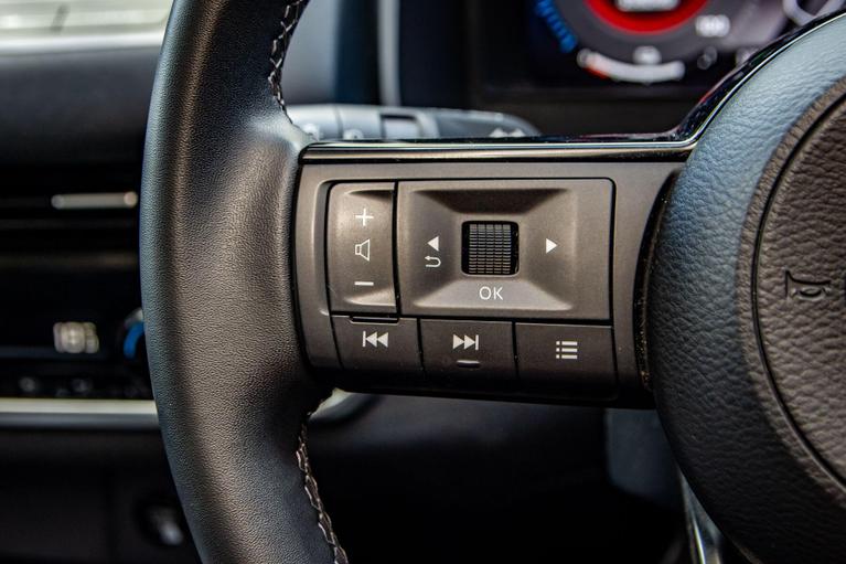 Used Nissan Qashqai DY24WDP 12