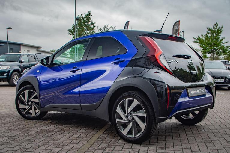 Used Toyota Aygo X YT75VAV 19