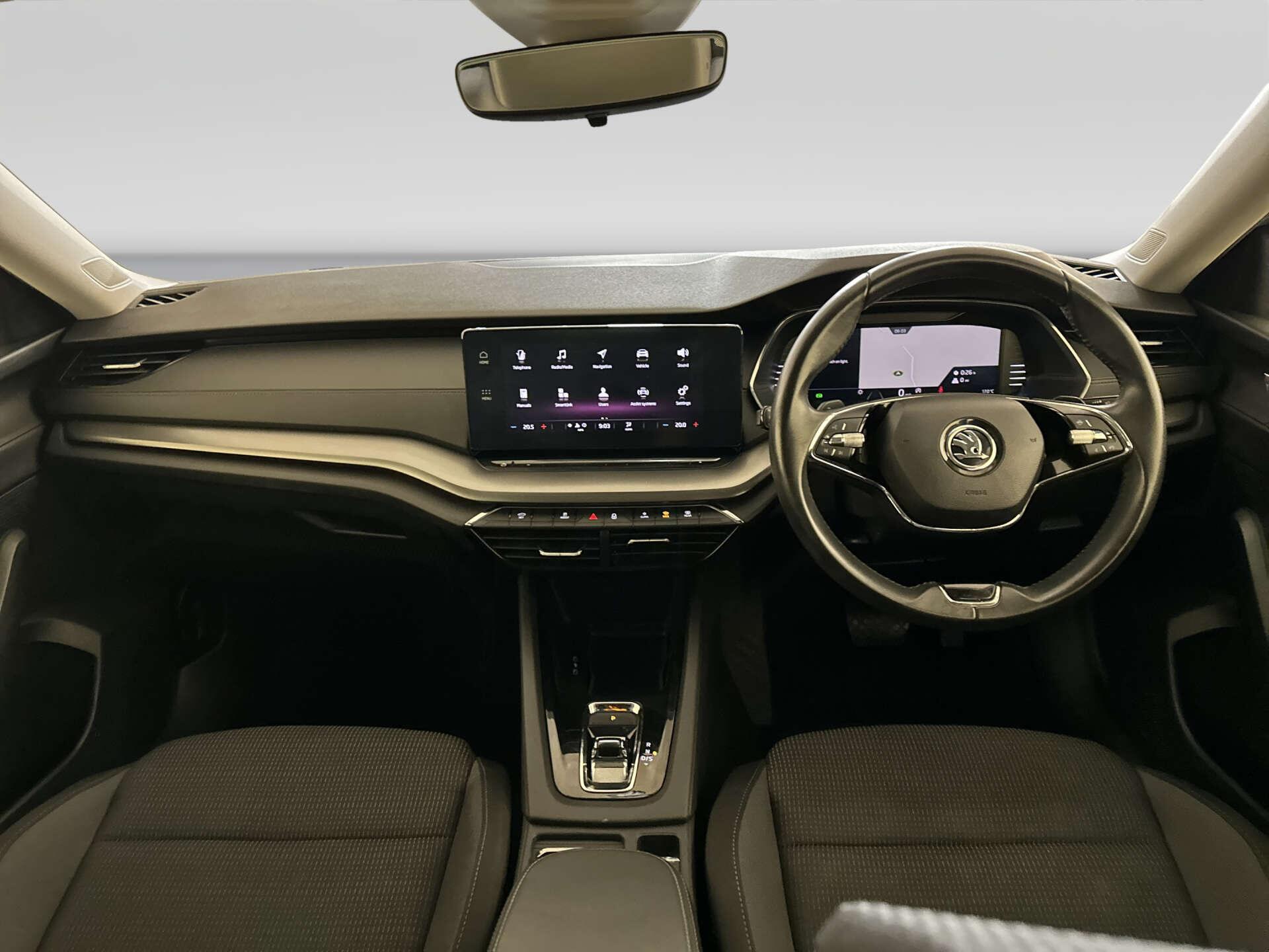 2023 Skoda Octavia thumbnail 4