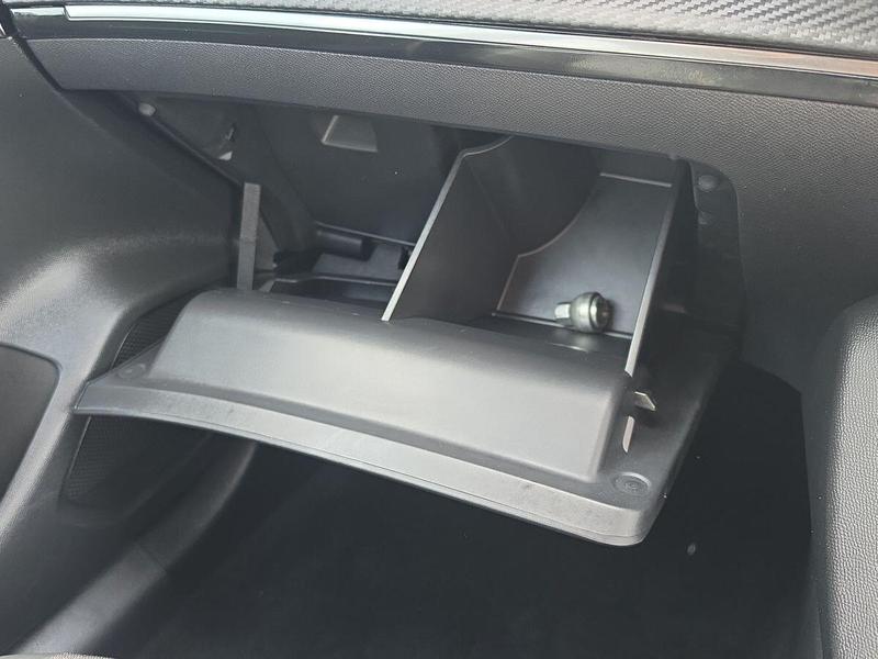 Used Peugeot 208 NG23AKF 31