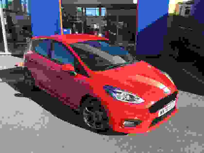 Ford Fiesta Photo at-baf397efaa8c4592bf08b249f839c98e.jpg
