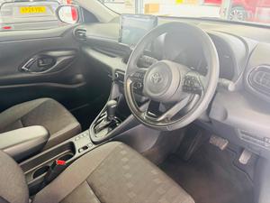 Toyota Yaris Photo 30