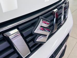 Suzuki Vitara Photo 8