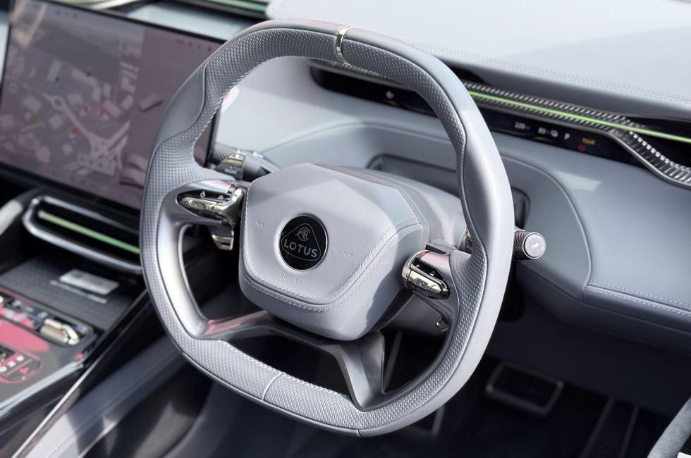 LOTUS Eletre Photo at-bb2dab8f31694d0292adb52b78e0b789.jpg