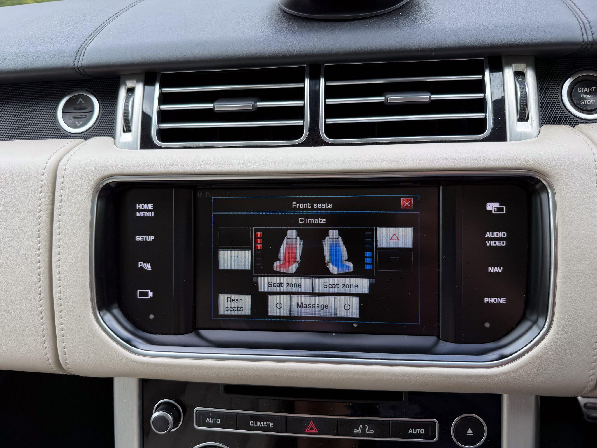 Land Rover Range Rover 4.4 SD V8 Autobiography Auto 4WD Euro 5 5dr — photo 29